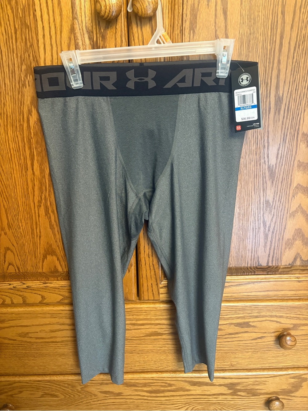Under Armour Men's HeatGear crop leggings